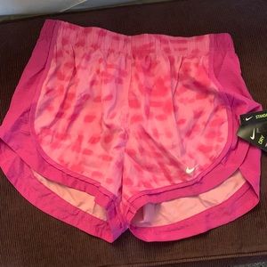 Nike Dry running shorts size M